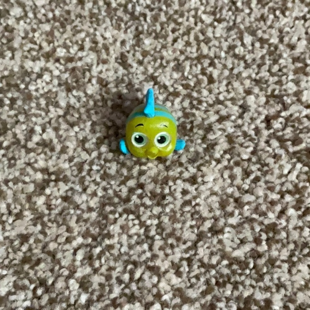 Flounder Doorable Figurine from Series 6